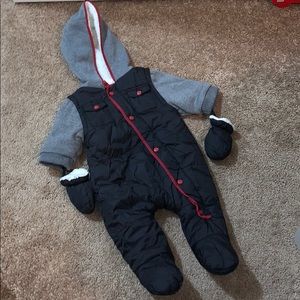 Urban Republic Outerwear 9M Onesie